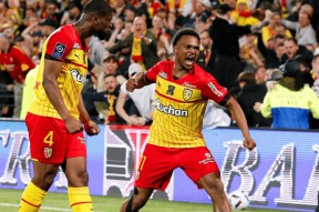 米兰体育中国官网-国际比赛日法国杯焦点战，塞维利亚绝杀压哨，话题不断，更衣室氛围转暖的简单介绍